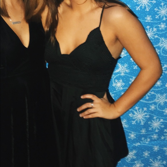 LF Silky romper - Picture 2 of 2